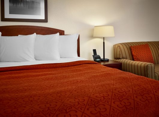 Quality-Hotel-Fort-McMurray-Accommodations